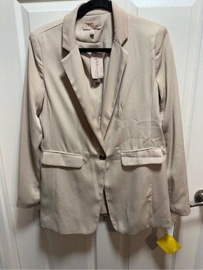 Philosophy Light Beige Single-Button Womens Blazer size 6 NWT
